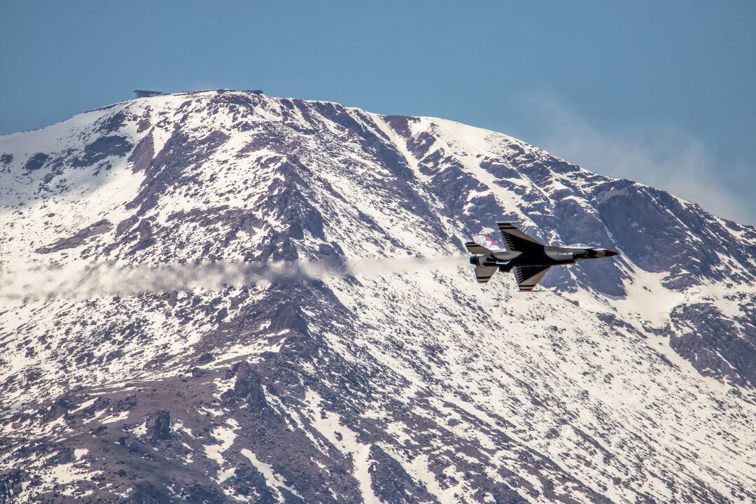 Thunderbirds arriving in Colorado Springs May 28 ahead of the Air Force Academy graduation - Vimarsana News