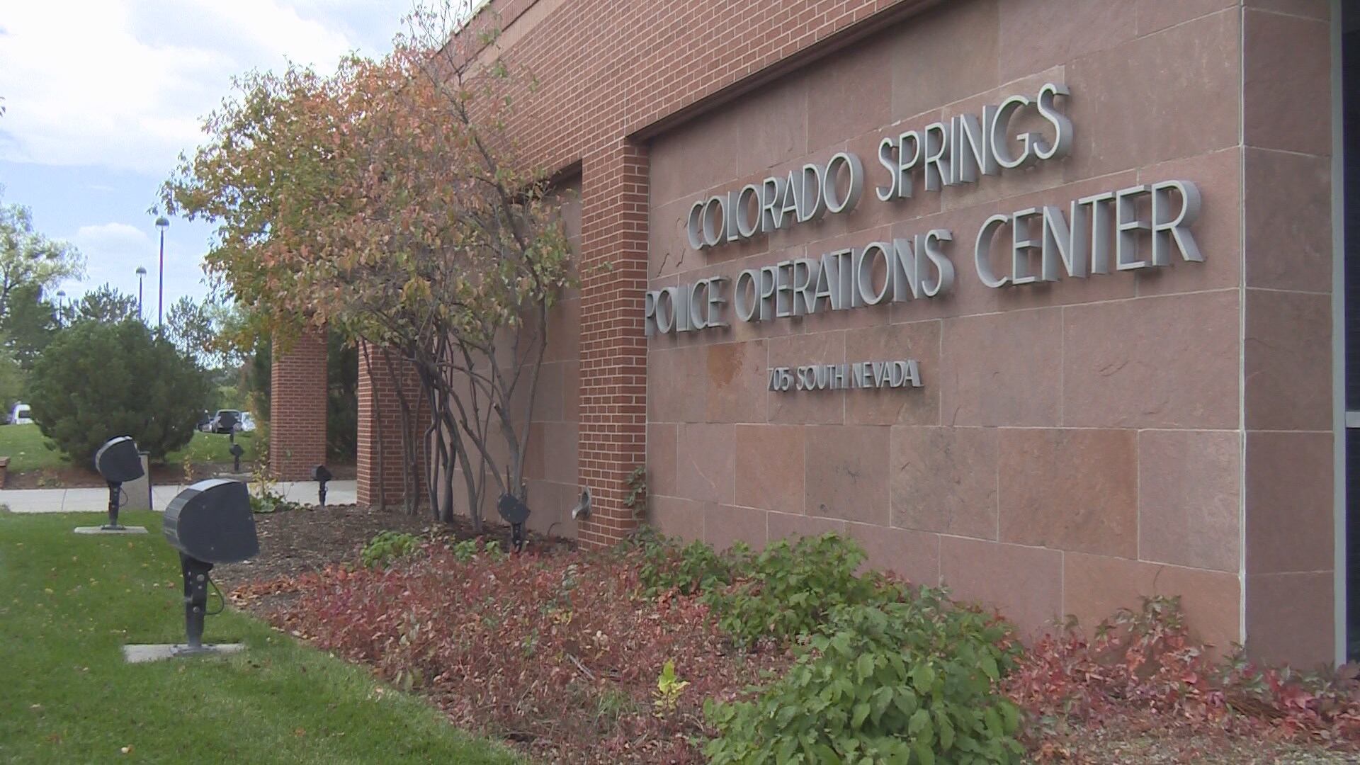 Colorado Springs Police Department embracing efforts to provide officers with better mental health services - Vimarsana News